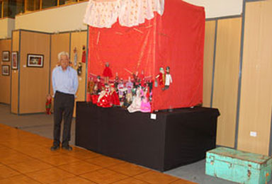 نمایشگاه اسناد، لباس، وسایل و عروسک های نمایش های آیینی و سنتی